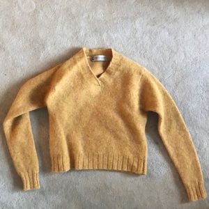 Pure wool tight sweater